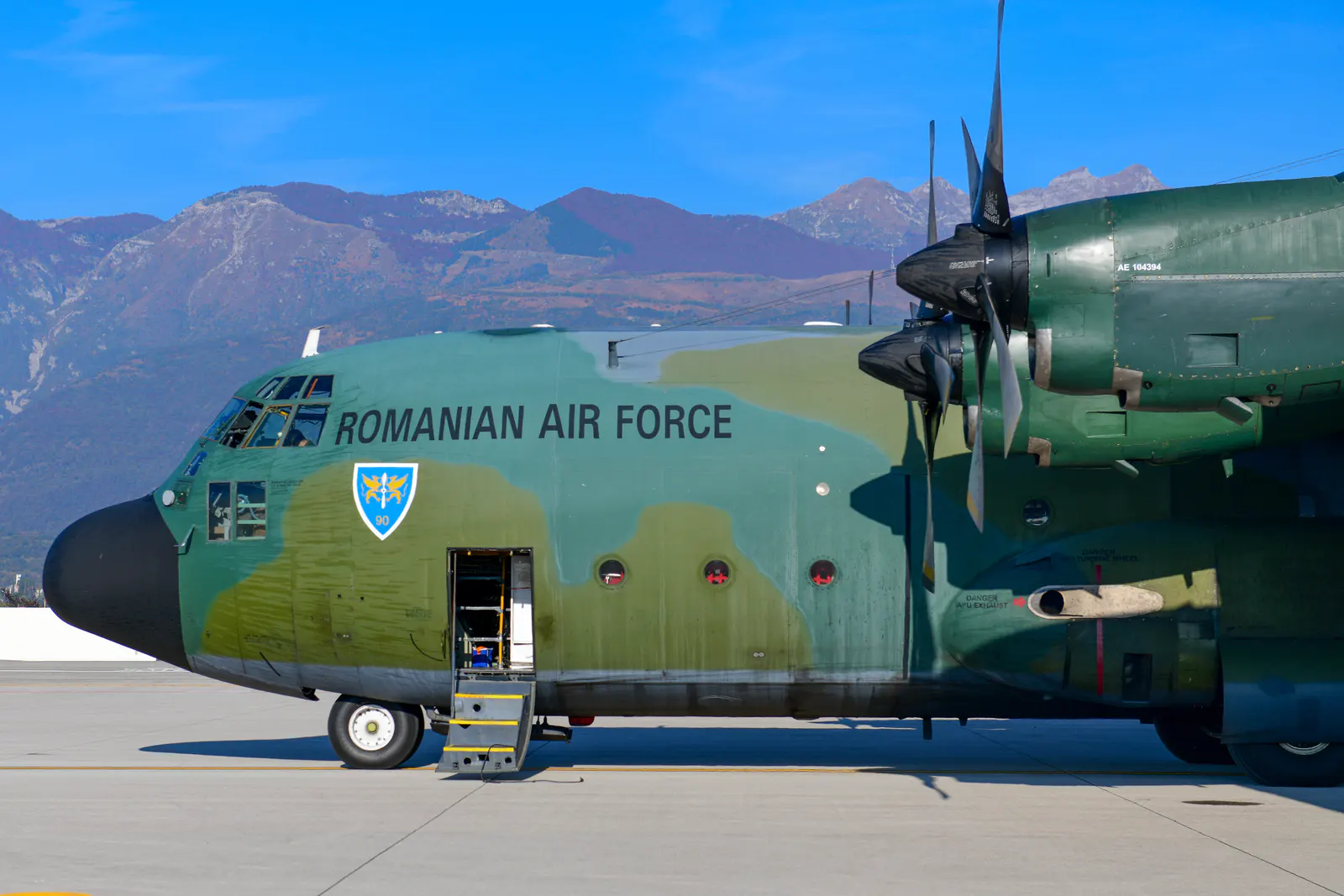 Avion C-130 al Forțelor Aeriene Române la Aviano, fotografie de arhivă din 2021