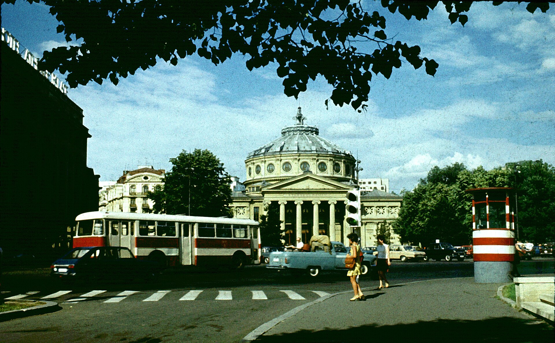 Ateneul Român din București, fotografiat din exterior